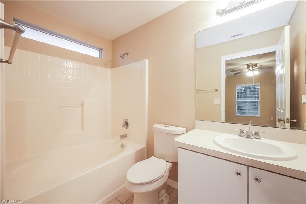 2705 Villa AVE S-11