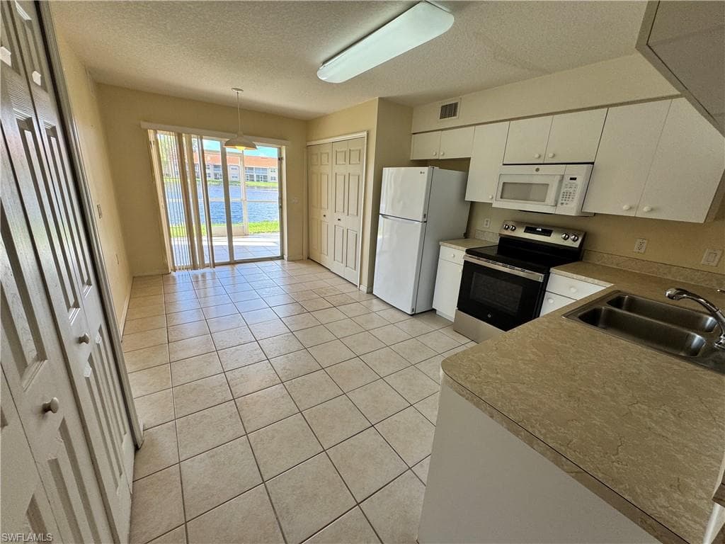 26700 Rosewood Pointe DR 103-1