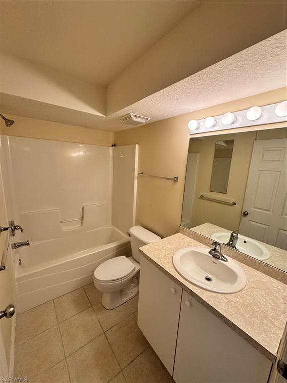 26700 Rosewood Pointe DR 103-6