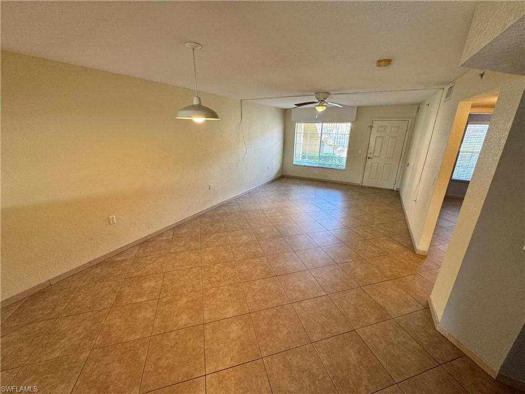 26700 Rosewood Pointe DR 103-3