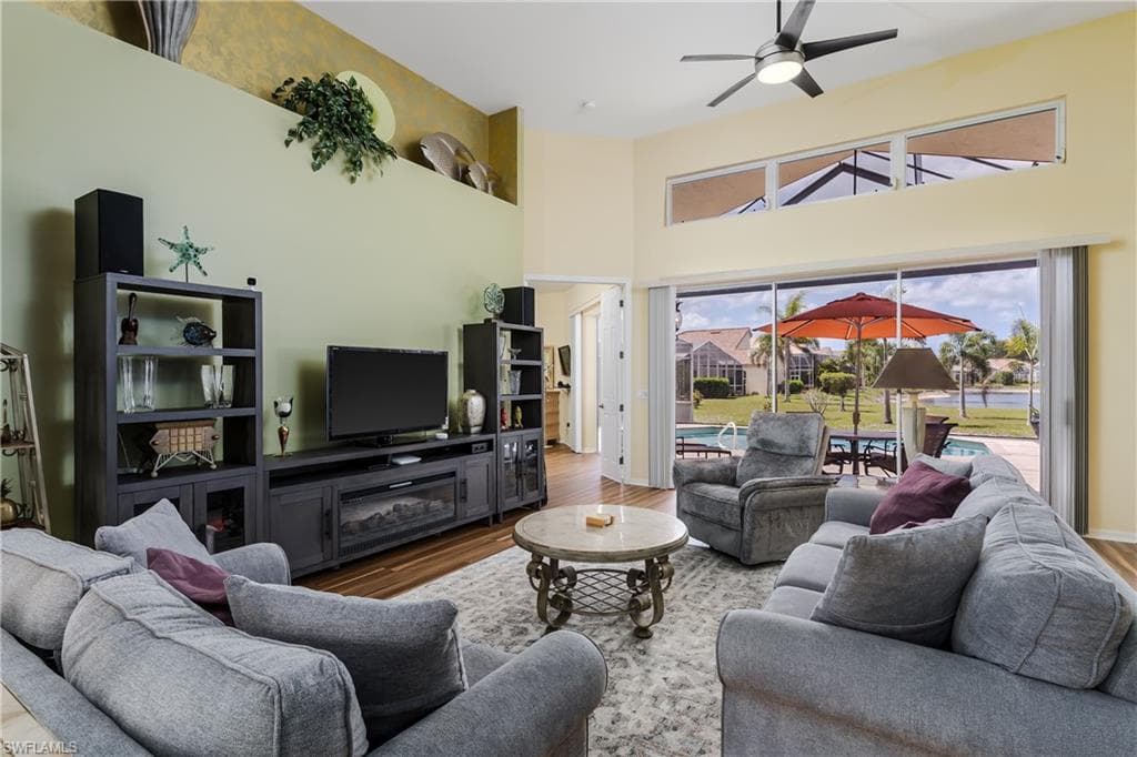 28460 Highgate DR-7