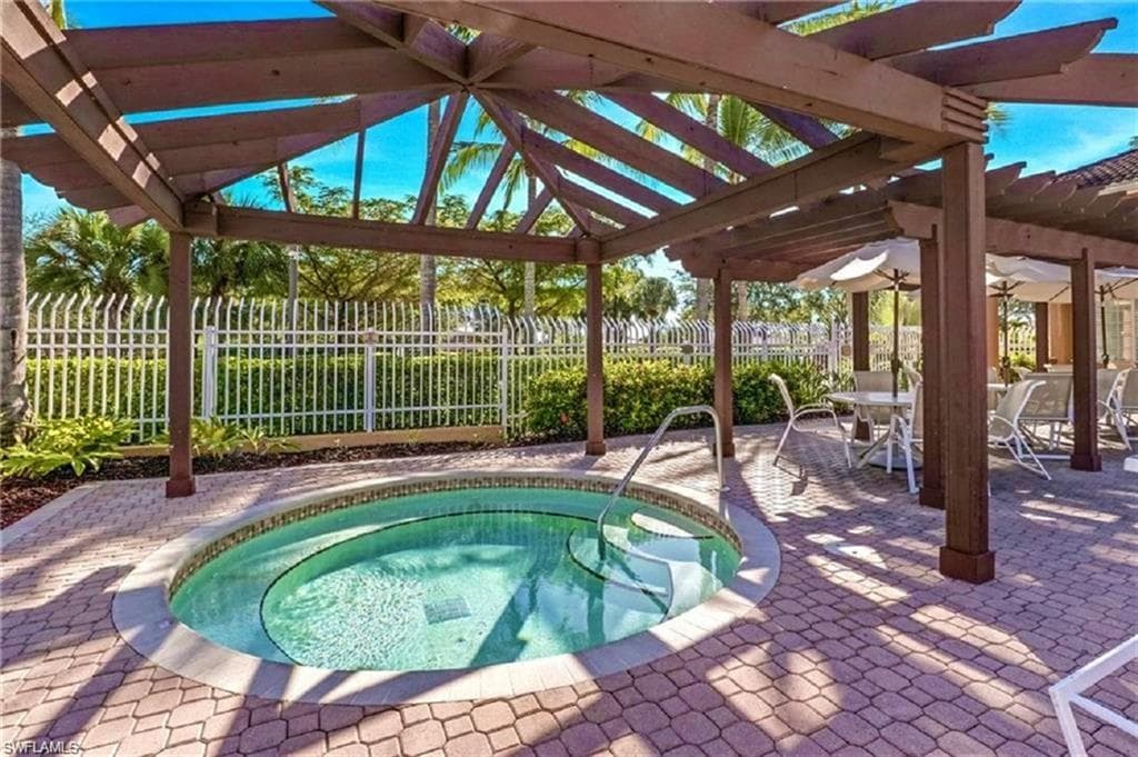 15655 Ocean Walk CIR 205-23