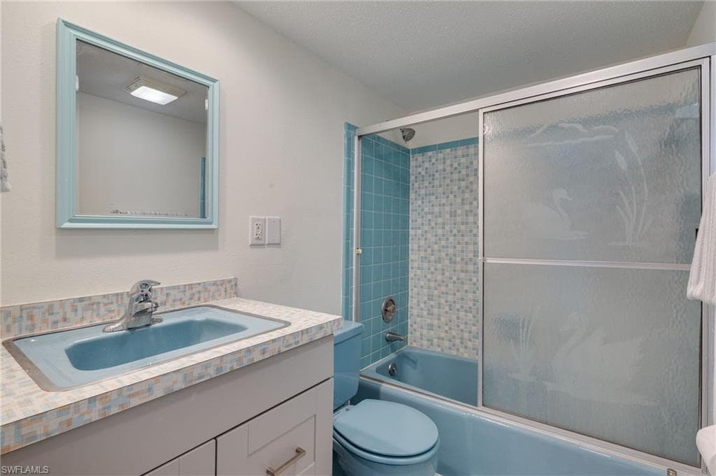 708 Victoria DR 105-9
