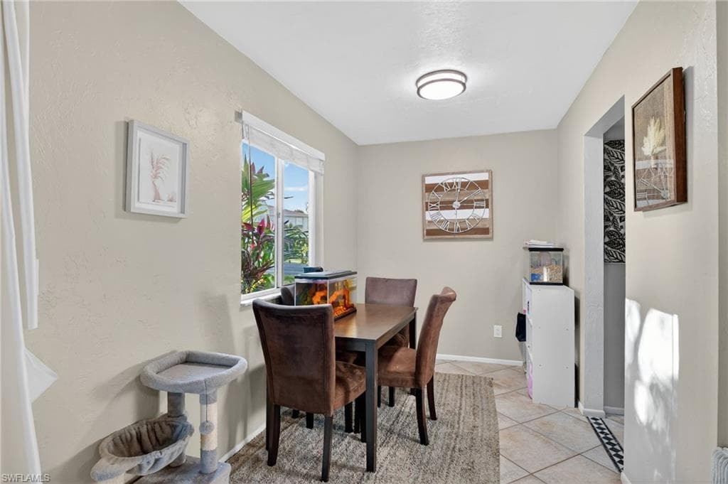 3309 Prince Edward Island CIR 2-4