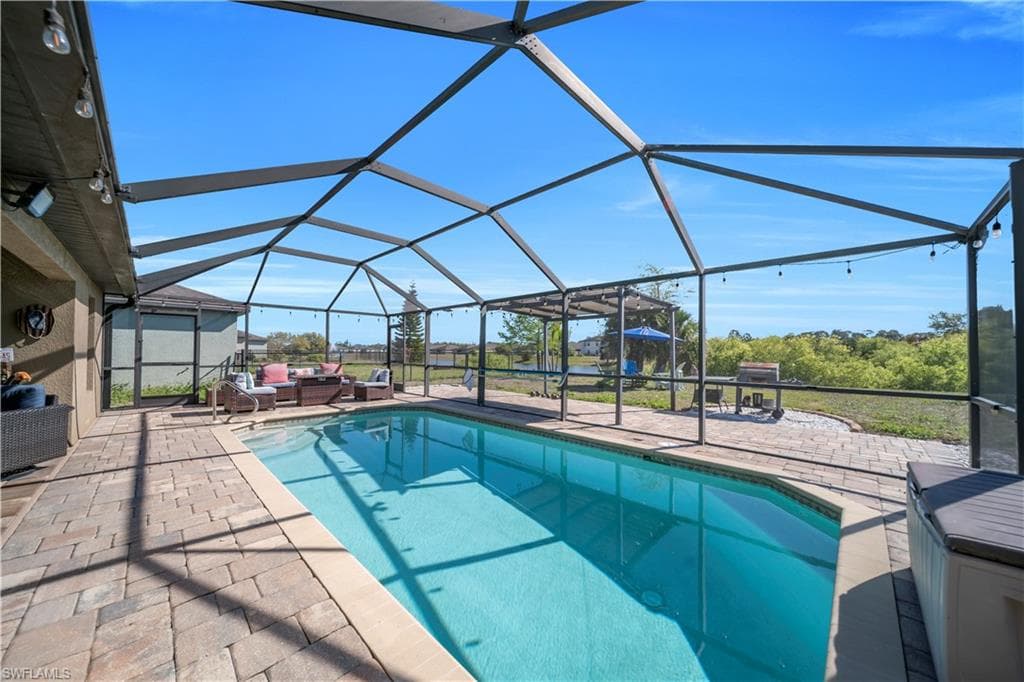 175 Shadowview CT-8
