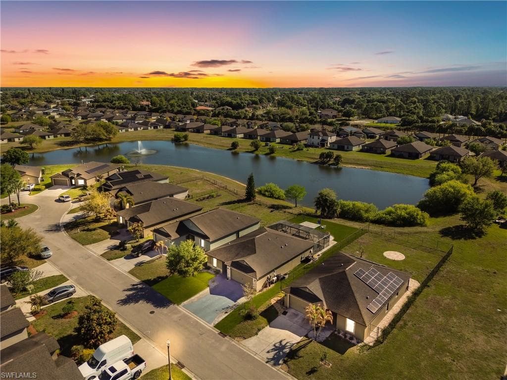 175 Shadowview CT-33