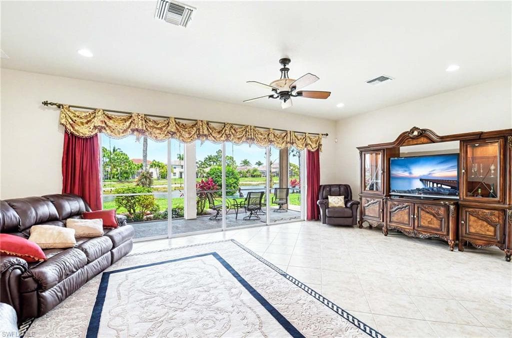 14809 Canton CT-4