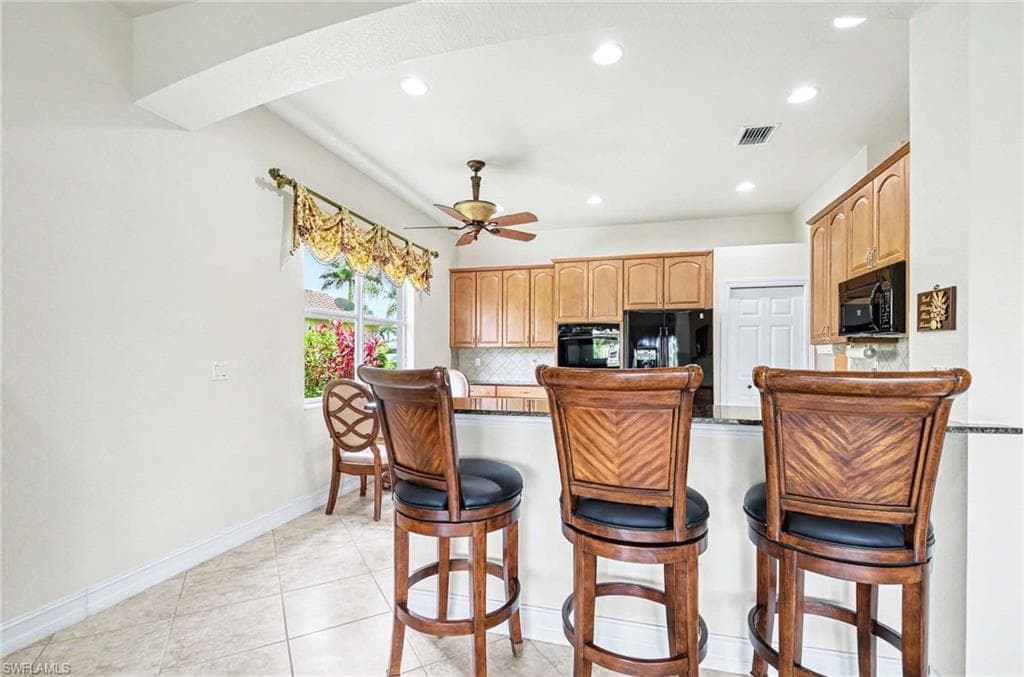 14809 Canton CT-13