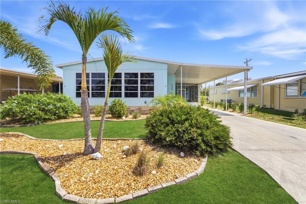 726 Knotty Pine CIR-1