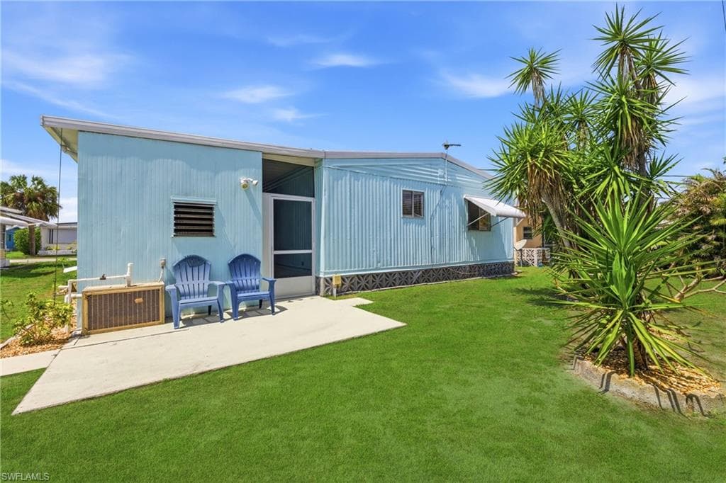 726 Knotty Pine CIR-24