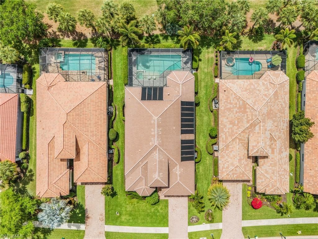 11942 Heather Woods CT-31