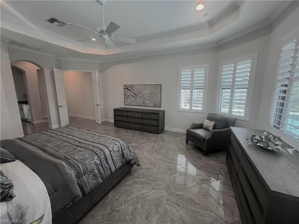 11942 Heather Woods CT-14