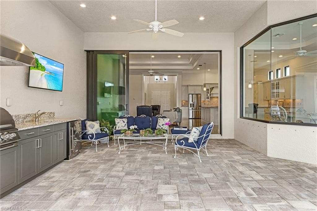 11942 Heather Woods CT-28