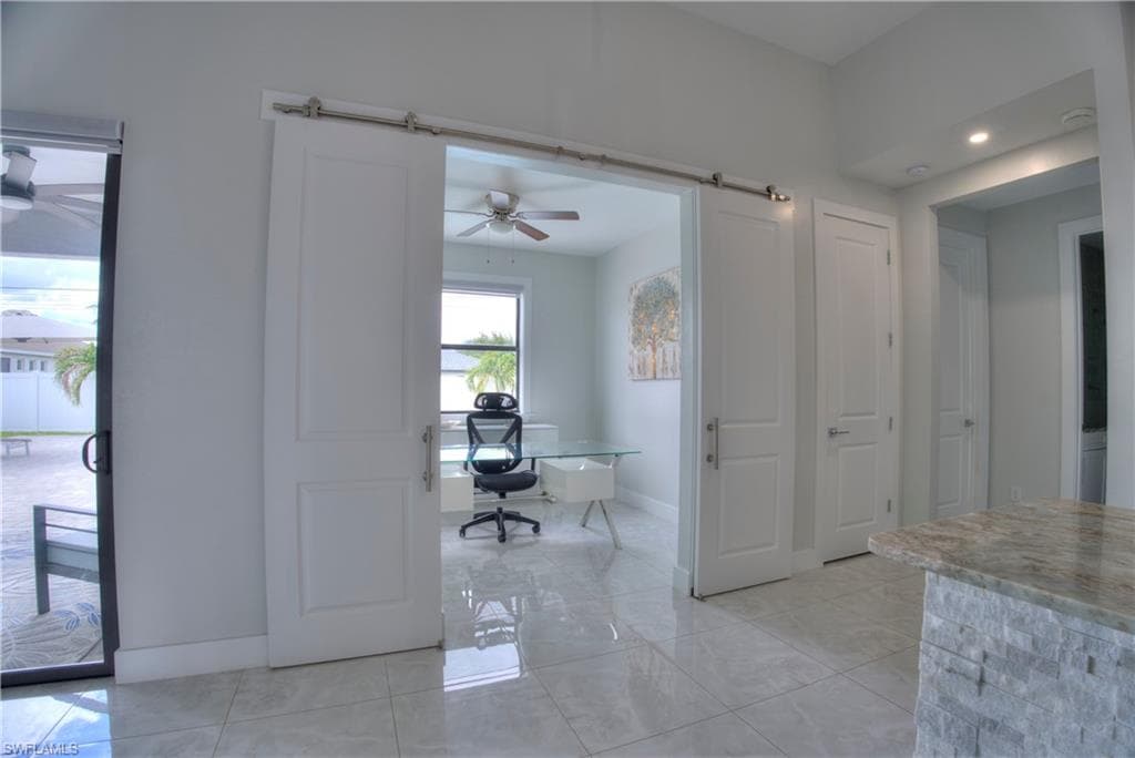225 NW 1st ST-13