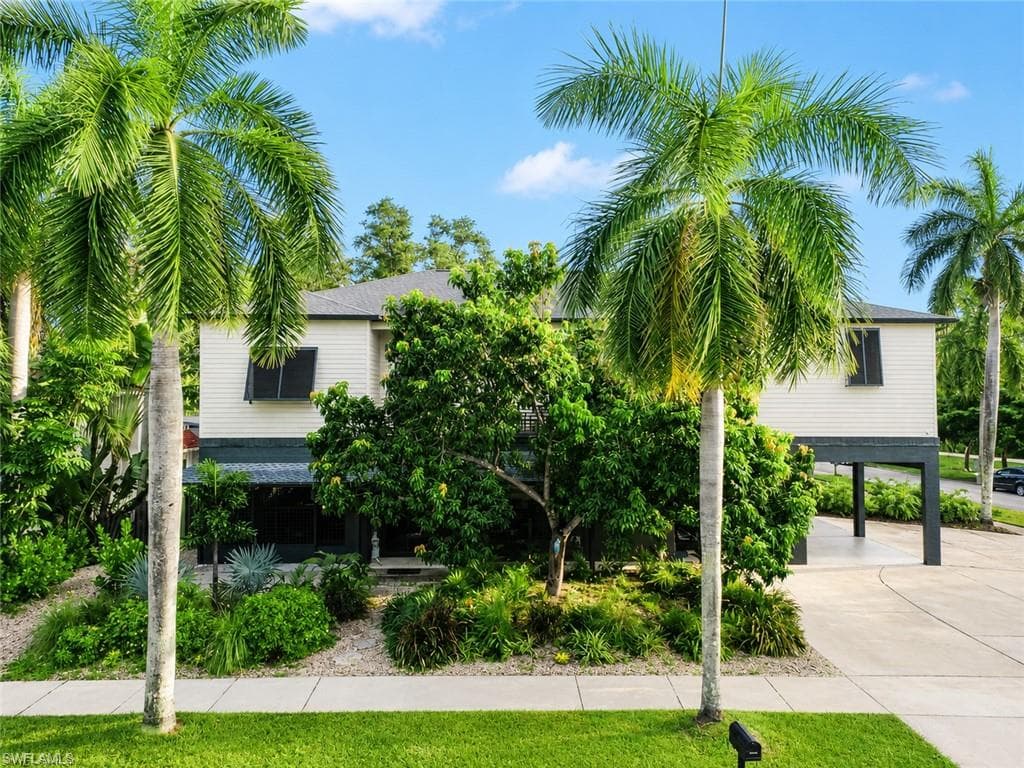 1561 Lynwood AVE-5