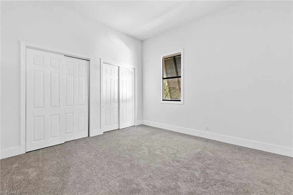 1561 Lynwood AVE-24