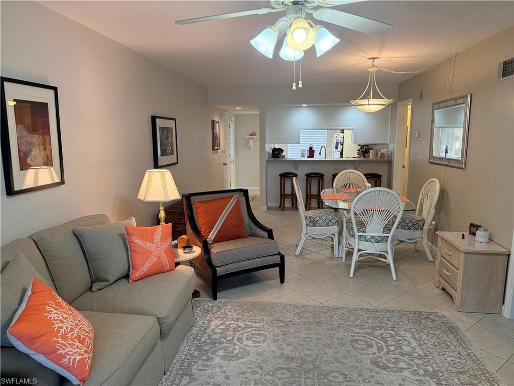 3916 Orange Grove BLVD 4-2