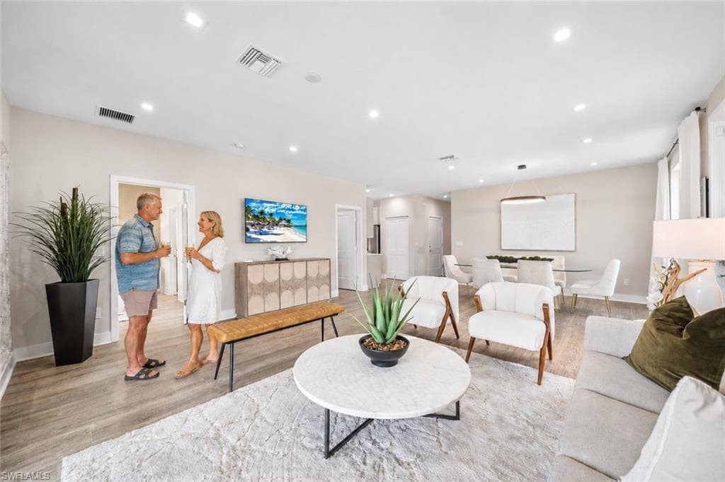 13068 Georges Cay PL-8