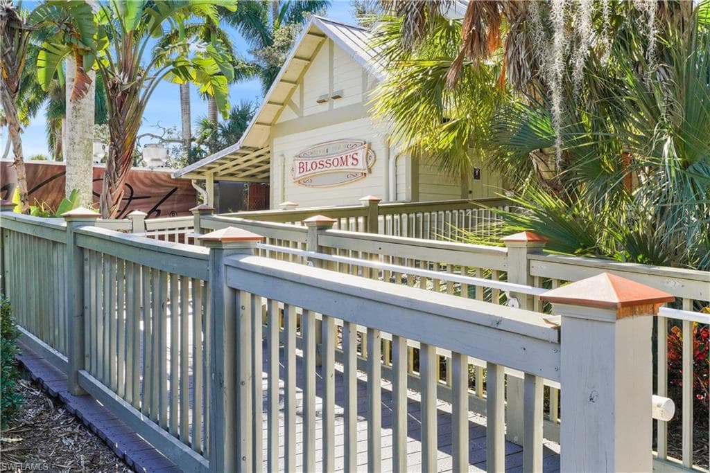 2956 Willow Ridge CT-33