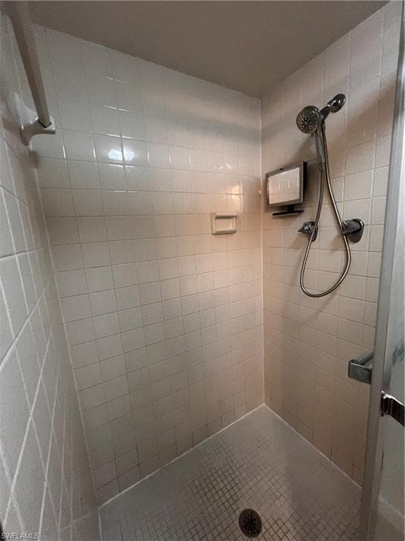 3490 N Key DR 514-25