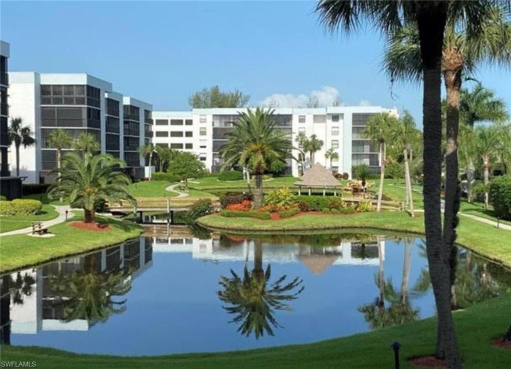 3490 N Key DR 514-37