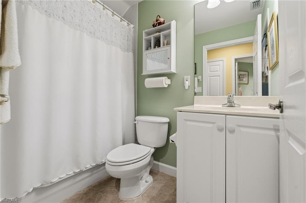 20201 Burnside PL 101-16
