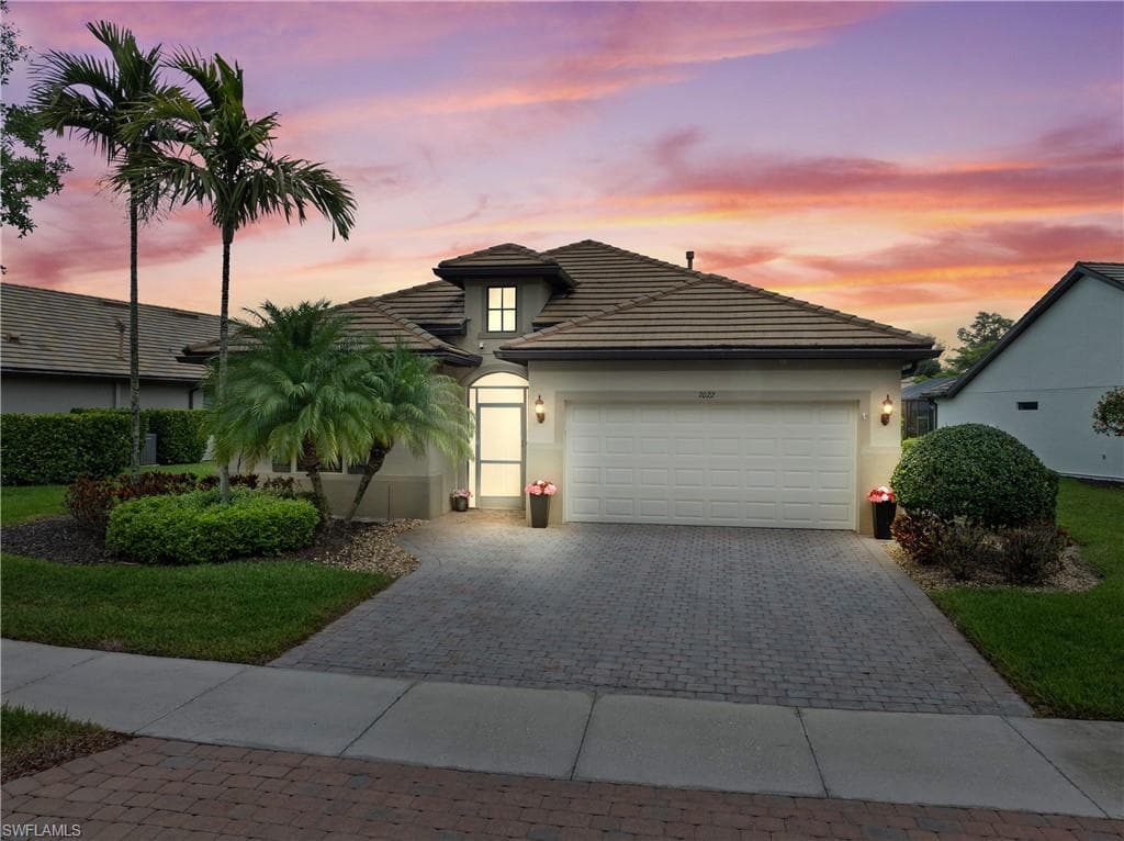 7022 Live Oak DR-1