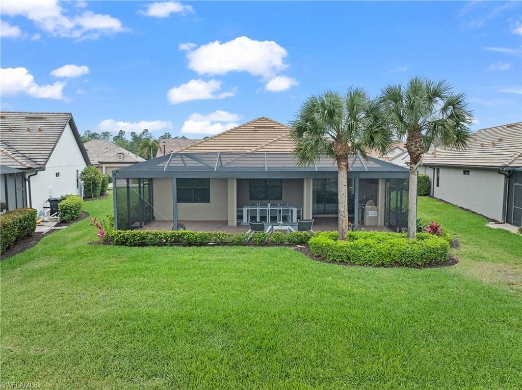 7022 Live Oak DR-32