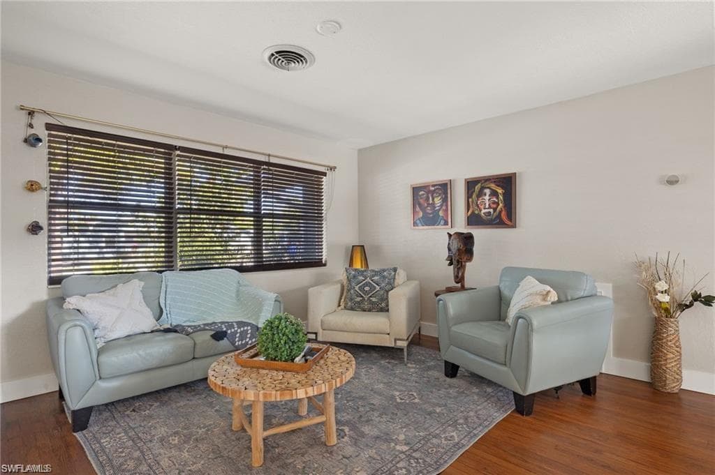 1262 Carlene AVE-6