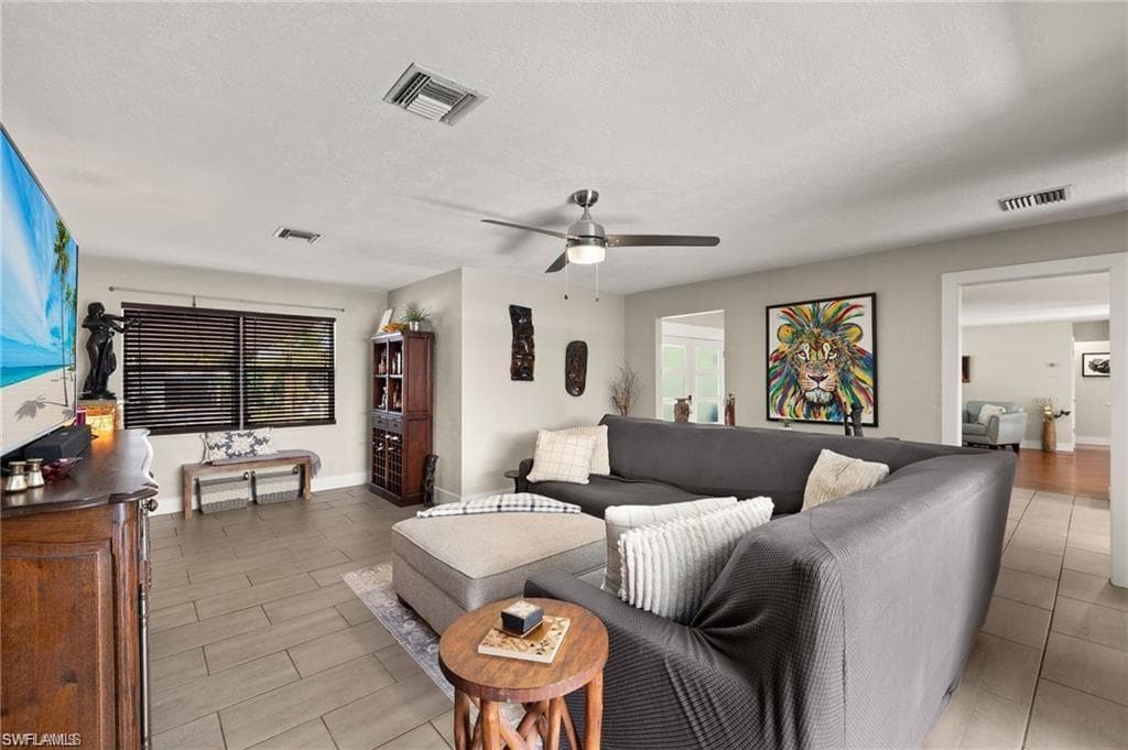 1262 Carlene AVE-9