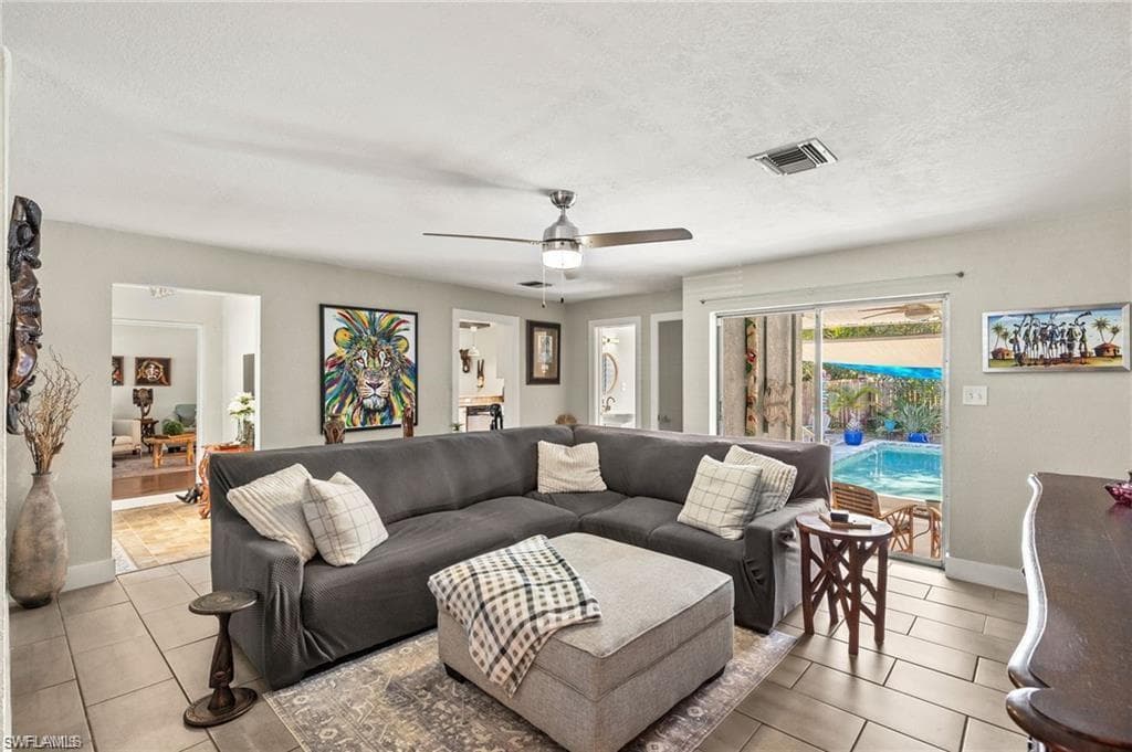1262 Carlene AVE-10