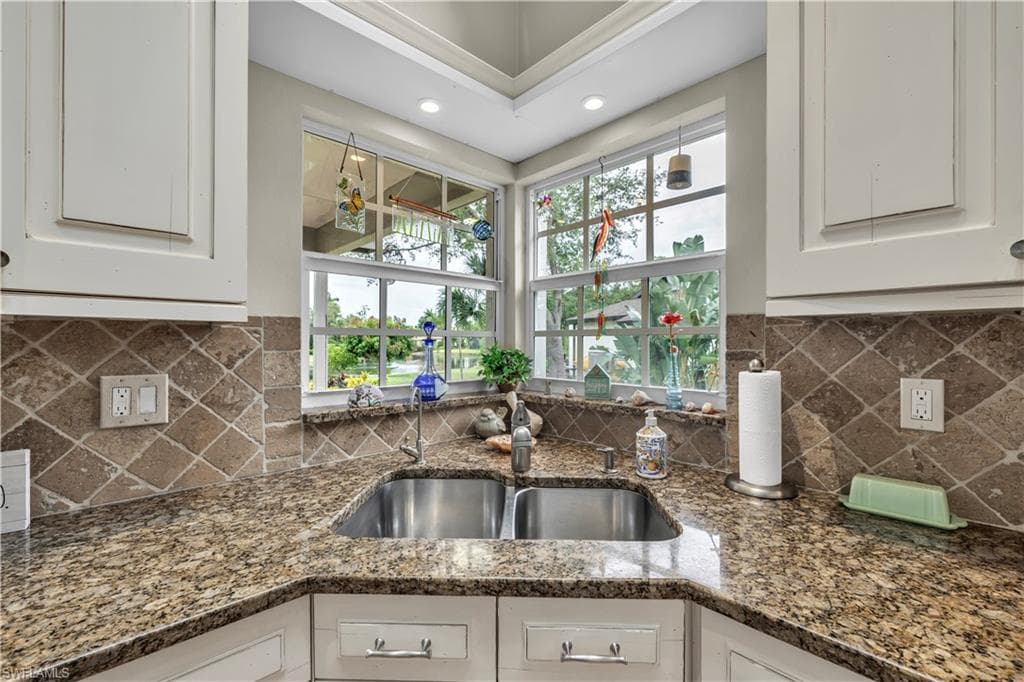 12395 McGregor Woods CIR-21