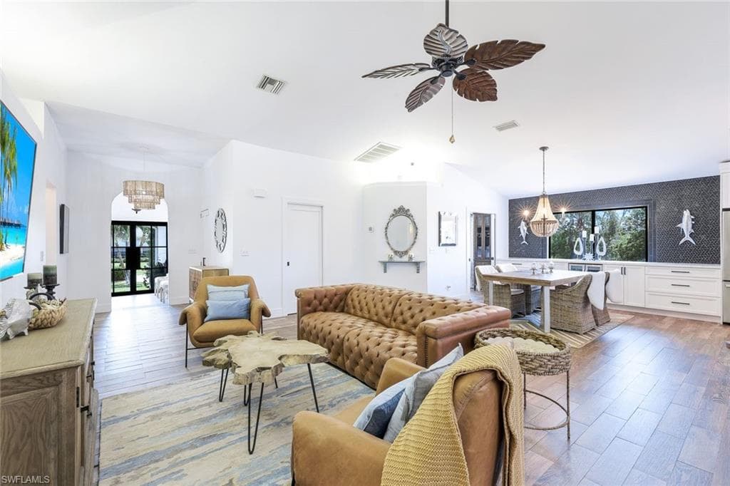 999 East Valley DR-6