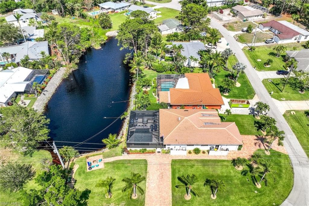 999 East Valley DR-47