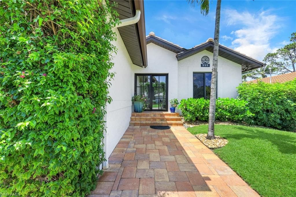 999 East Valley DR-3