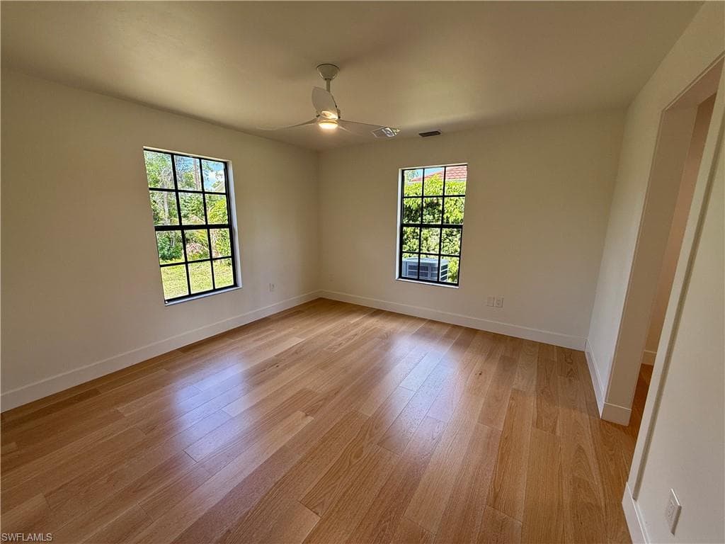 18422 Huckleberry RD-10