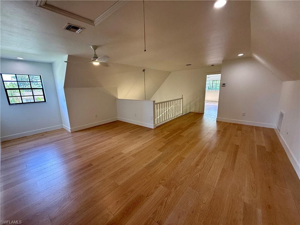 18422 Huckleberry RD-19
