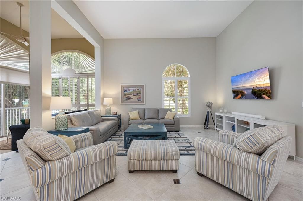 1505 Clermont DR B202-6