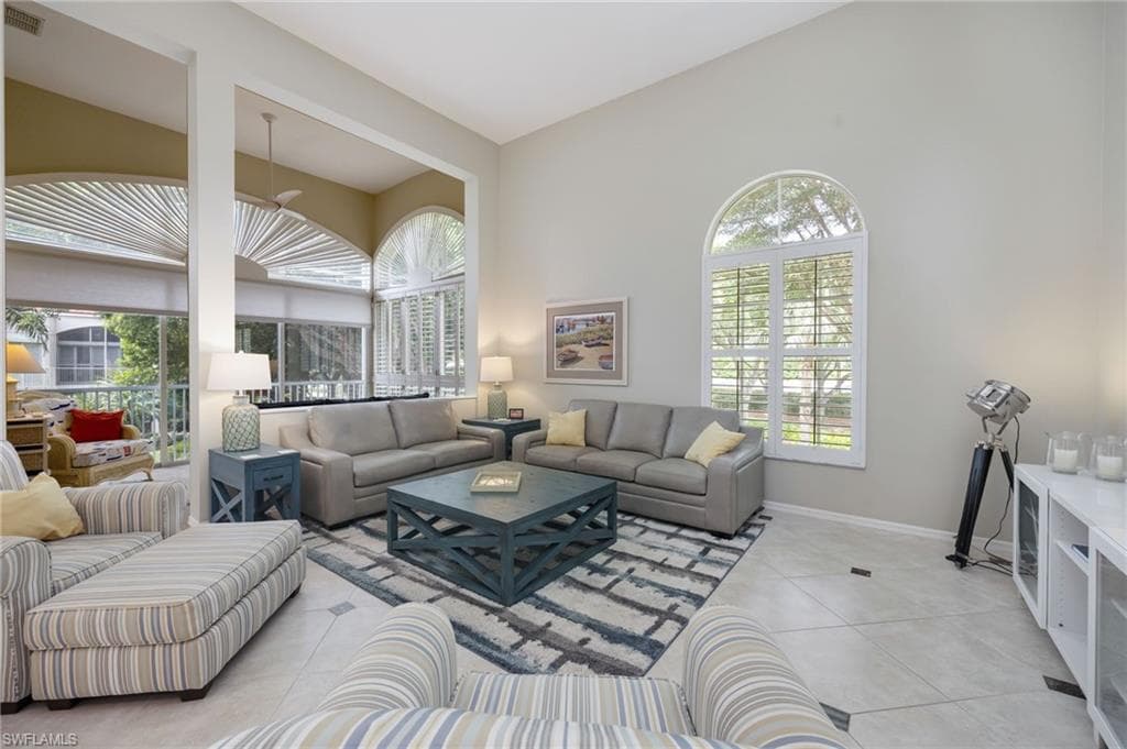 1505 Clermont DR B202-7