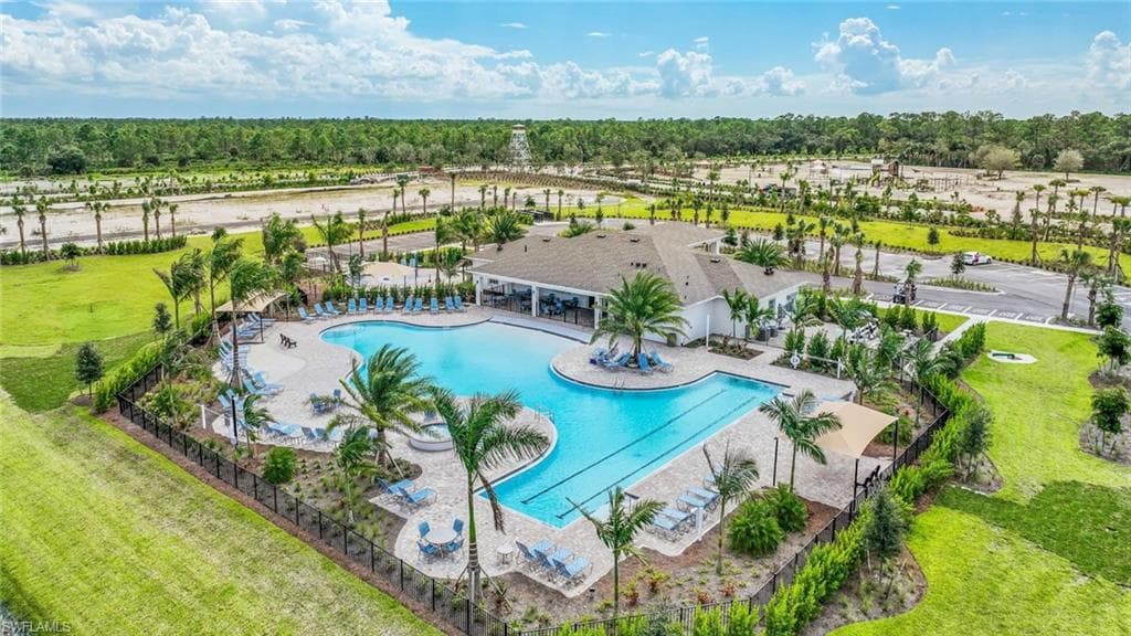 17971 Shade Tree LOOP-26