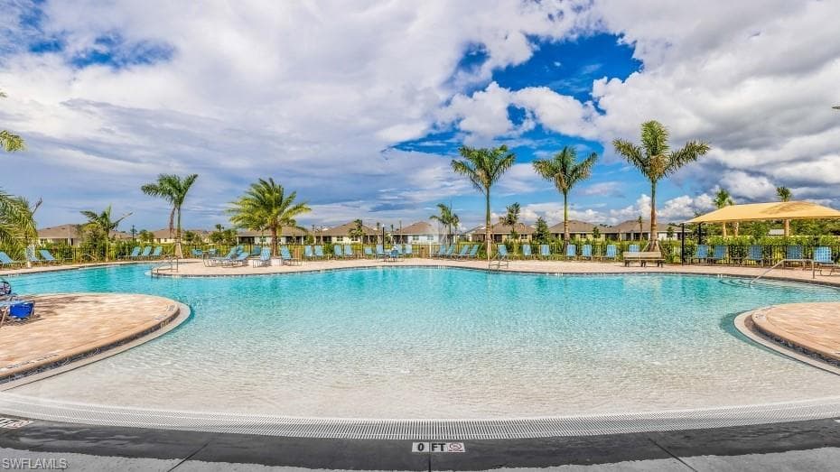 17971 Shade Tree LOOP-21