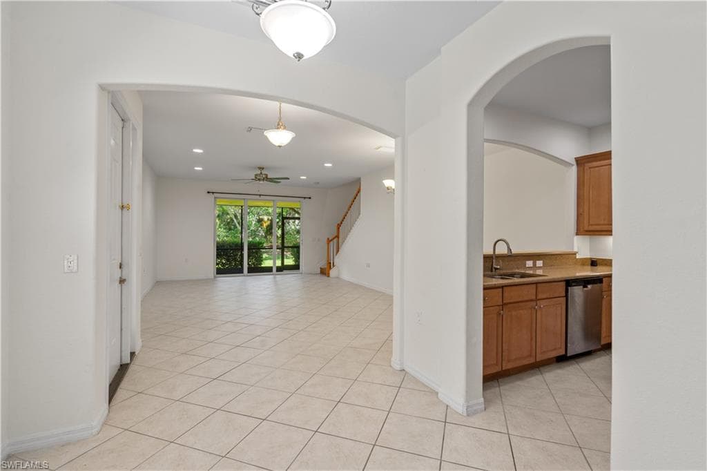 4390 Lazio WAY 401-12