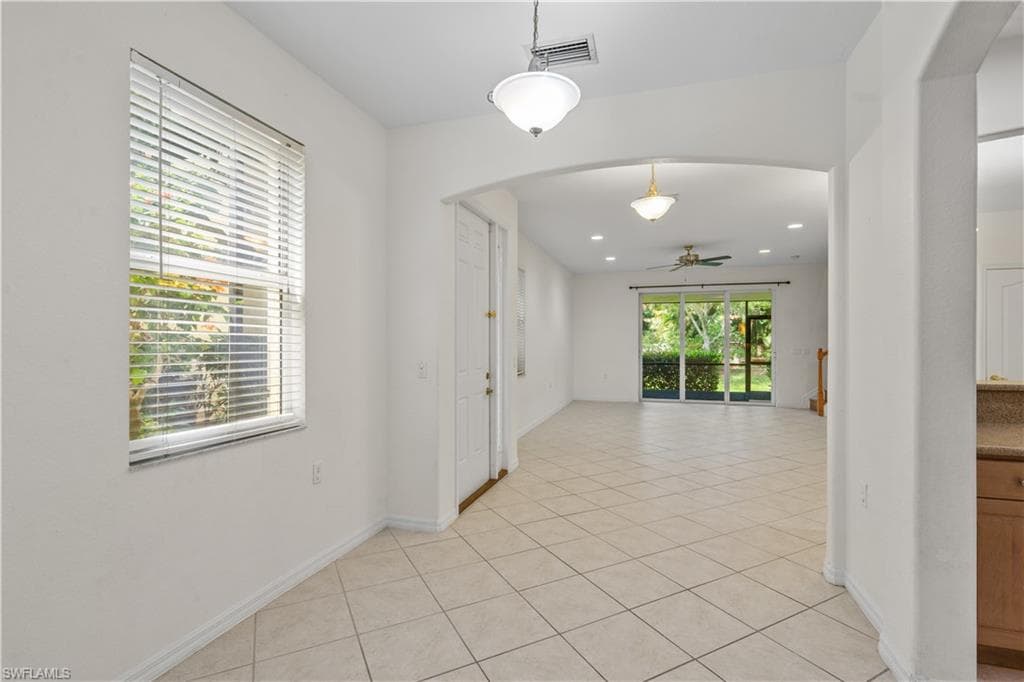4390 Lazio WAY 401-11