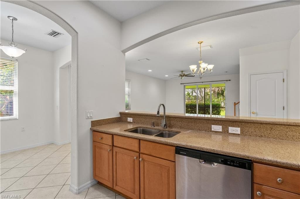 4390 Lazio WAY 401-17