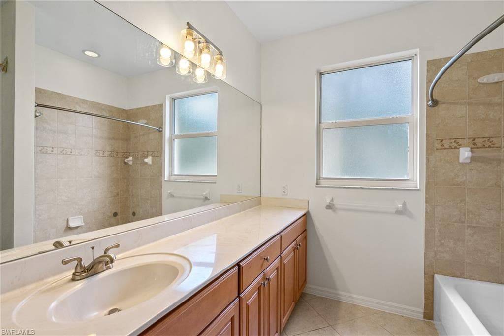 4390 Lazio WAY 401-34