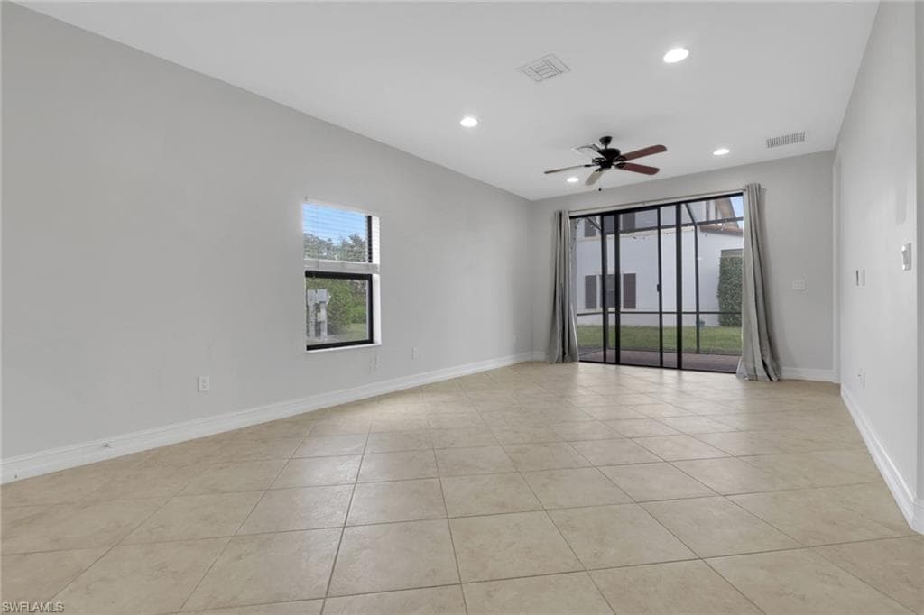 7738 Bristol CIR-9