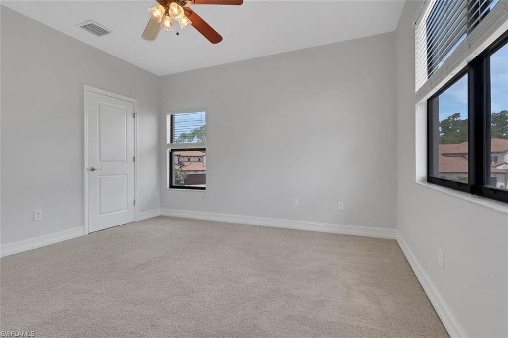 7738 Bristol CIR-18
