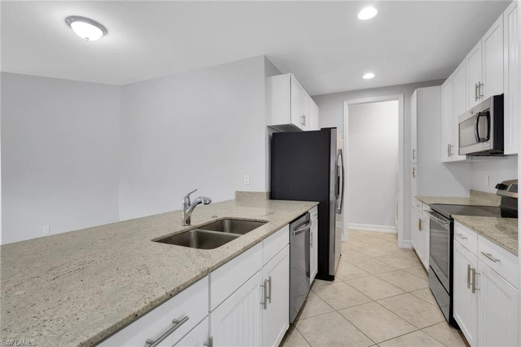 7738 Bristol CIR-3