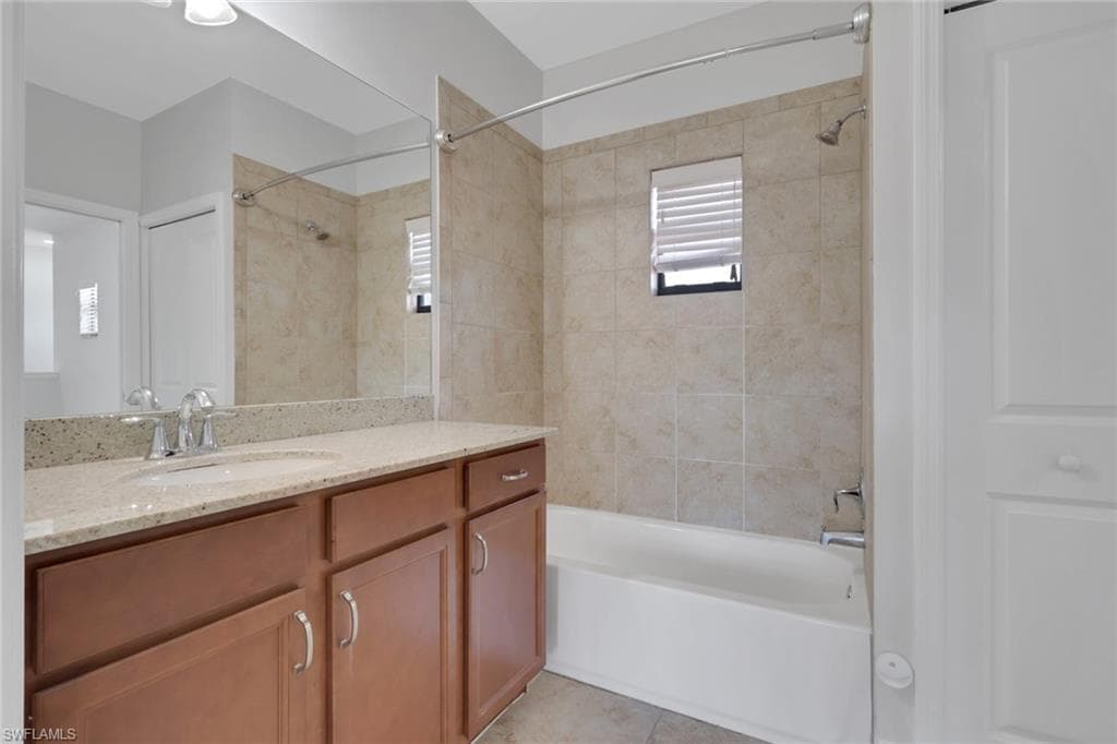 7738 Bristol CIR-20