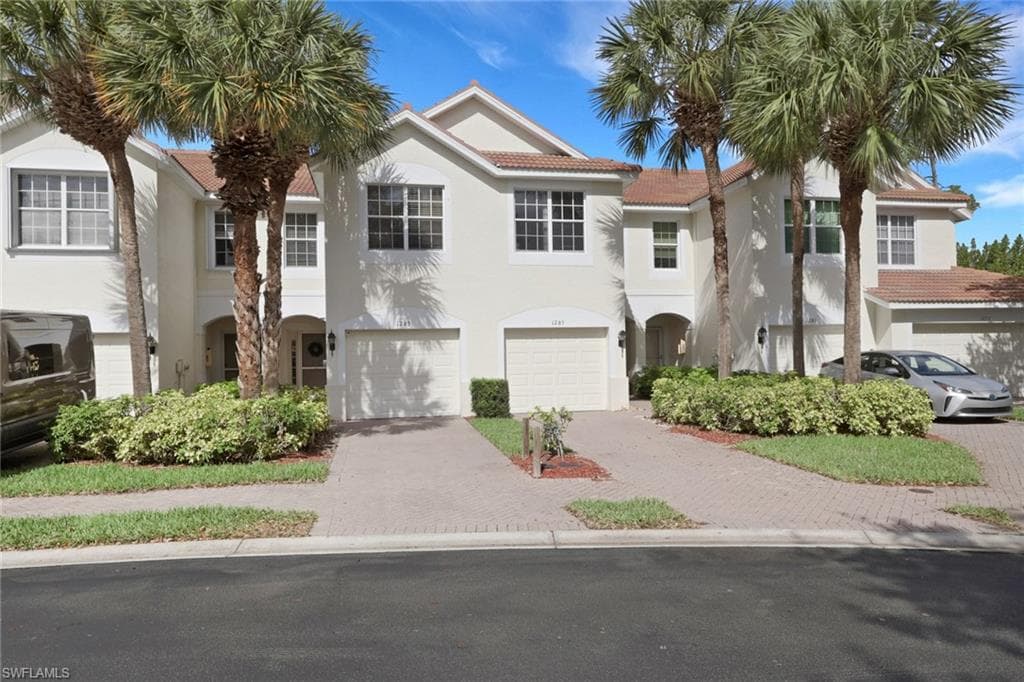 1289 Oxford LN 228-6